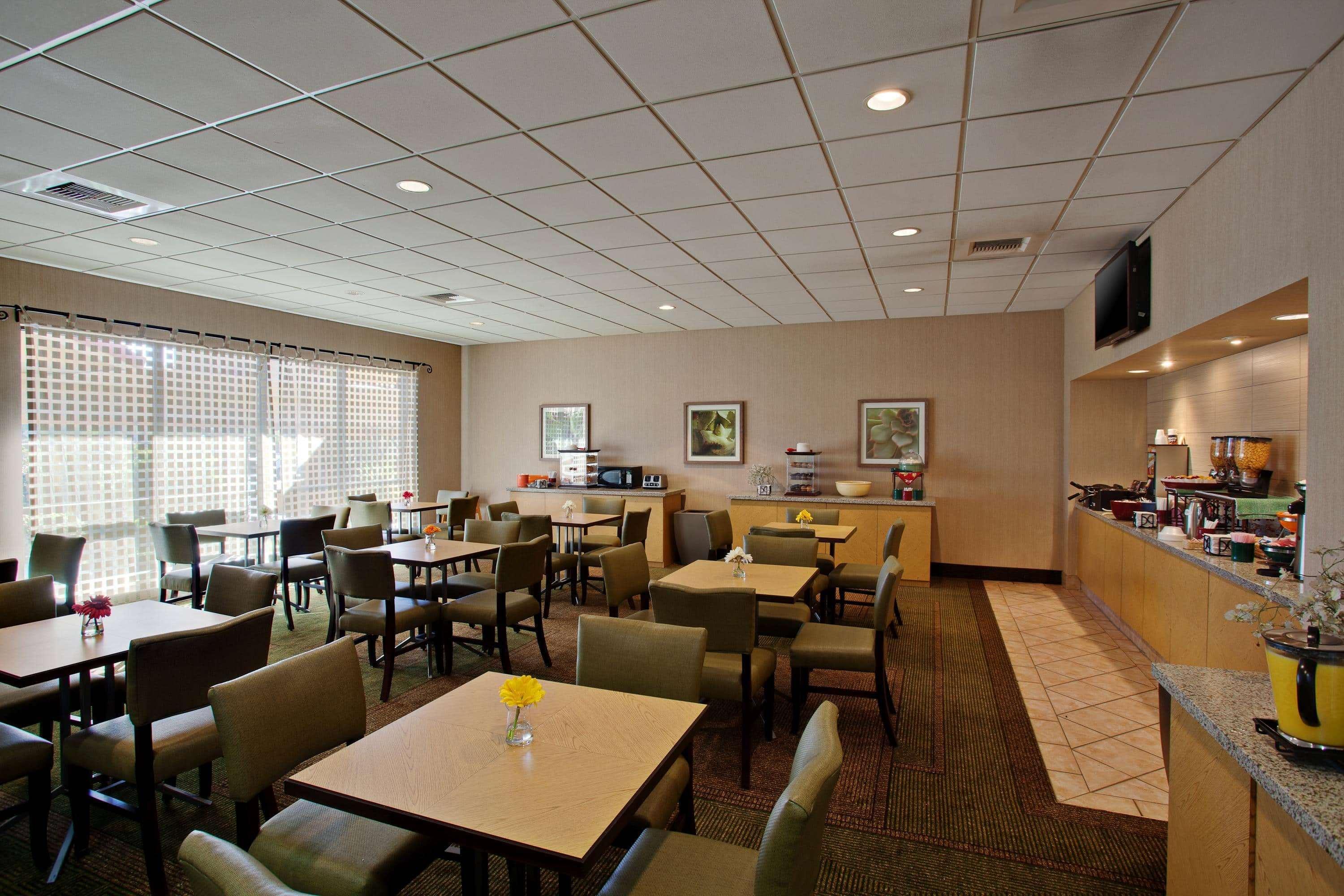 La Quinta Inn By Wyndham Phoenix North Restoran fotoğraf